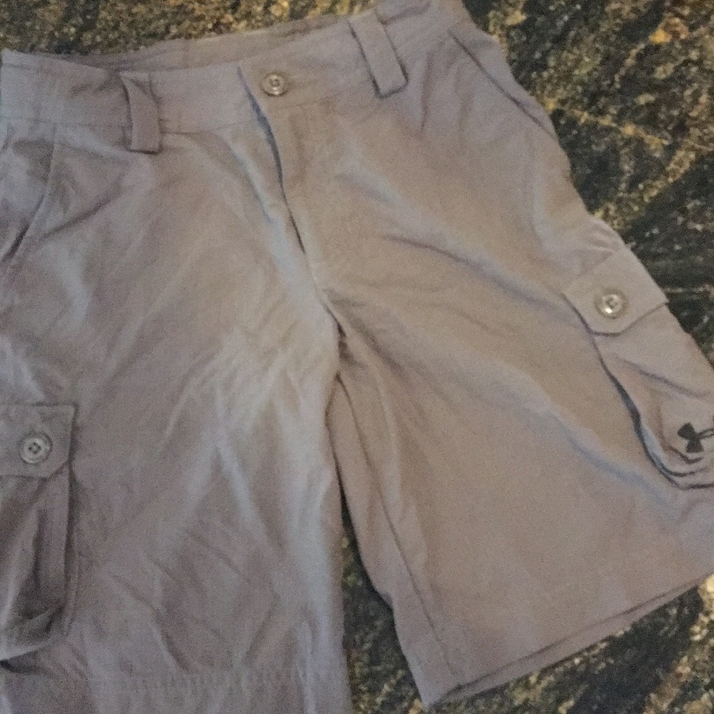 Boys Under Armour cargo shorts
